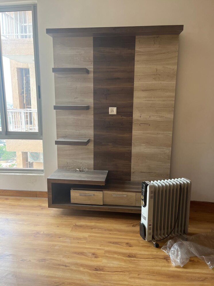 Living Room, pioneer-park-phase-1 3 Bedroom 1580 Sq.Ft. Apartment In Sector 61 Gurgaon 8786623