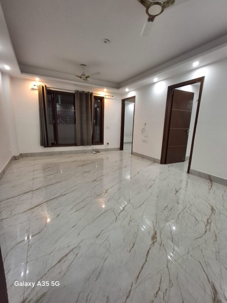 Room, saket 3 Bedroom 1200 Sq.Ft. Builder Floor In Saket Delhi 8786634