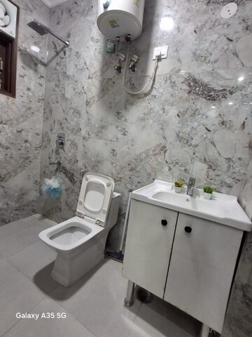 Bathroom in 3 BHK Builder Floor at Saket – for Rent