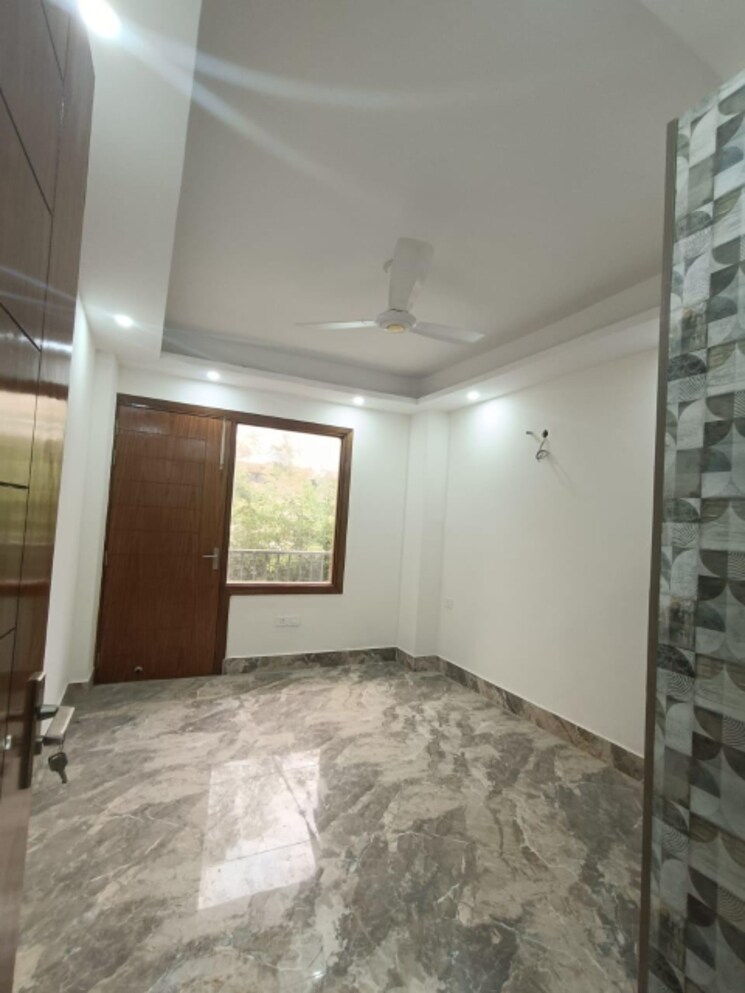 Room, saket 3 Bedroom 1500 Sq.Ft. Builder Floor In Saket Delhi 8786644