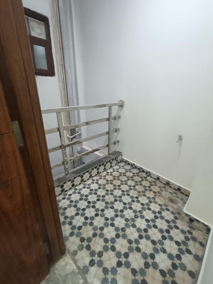 Balcony, saket 3 Bedroom 1500 Sq.Ft. Builder Floor In Saket Delhi 8786644