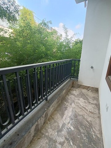 Balcony in 3 BHK Builder Floor at Saket – for Rent