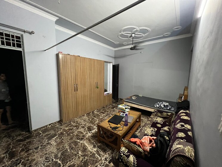  Parking, sahar-plaza-indira-nagar 1 Bedroom 800 Sq.Ft. Builder Floor In Indira Nagar Lucknow 8786656