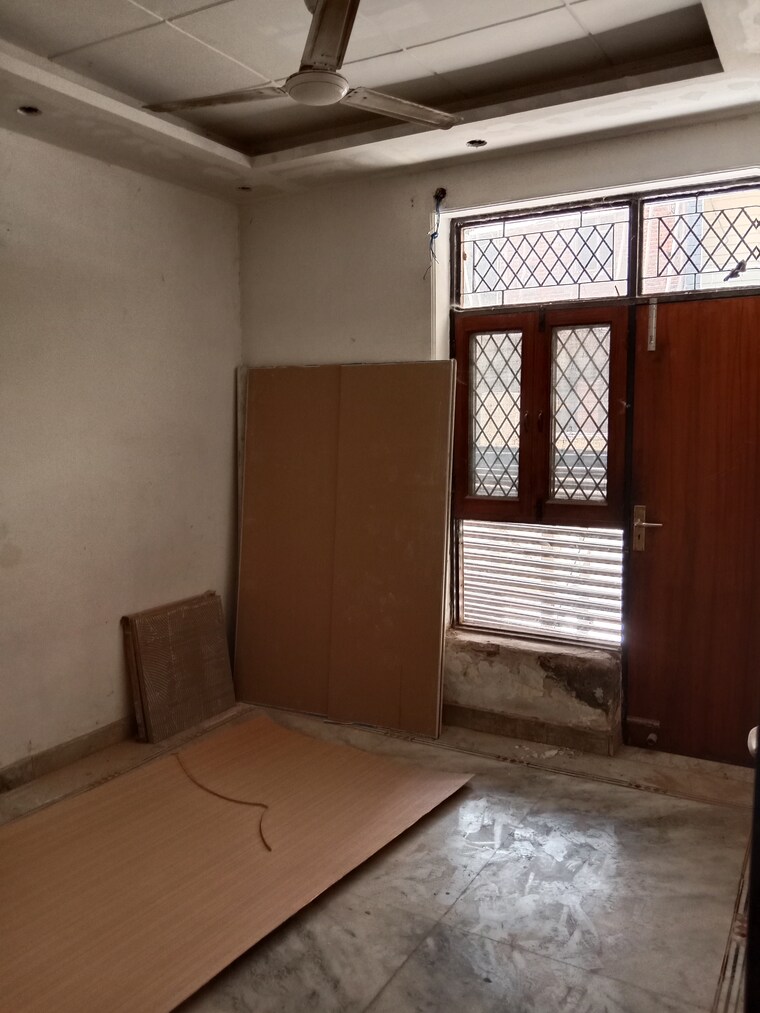 Bedroom, green fields colony 3 Bedroom 1200 Sq.Ft. Builder Floor In Green Fields Colony Faridabad 8786679