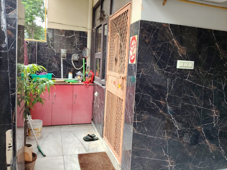 Other, gamma ii greater noida 2 Bedroom 600 Sq.Ft. Independent House In Gamma Ii Greater Noida Greater Noida 8786659