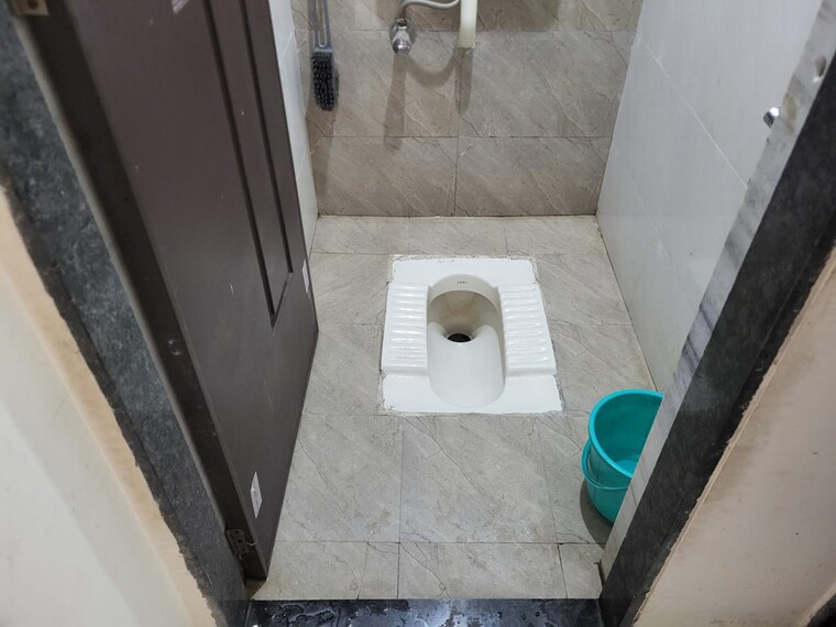 Bathroom, sion 1 Bedroom 310 Sq.Ft. Apartment In Sion Mumbai 8786719