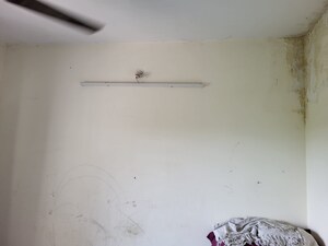 Room in 1 BHK Apartment at Sion – for Sale