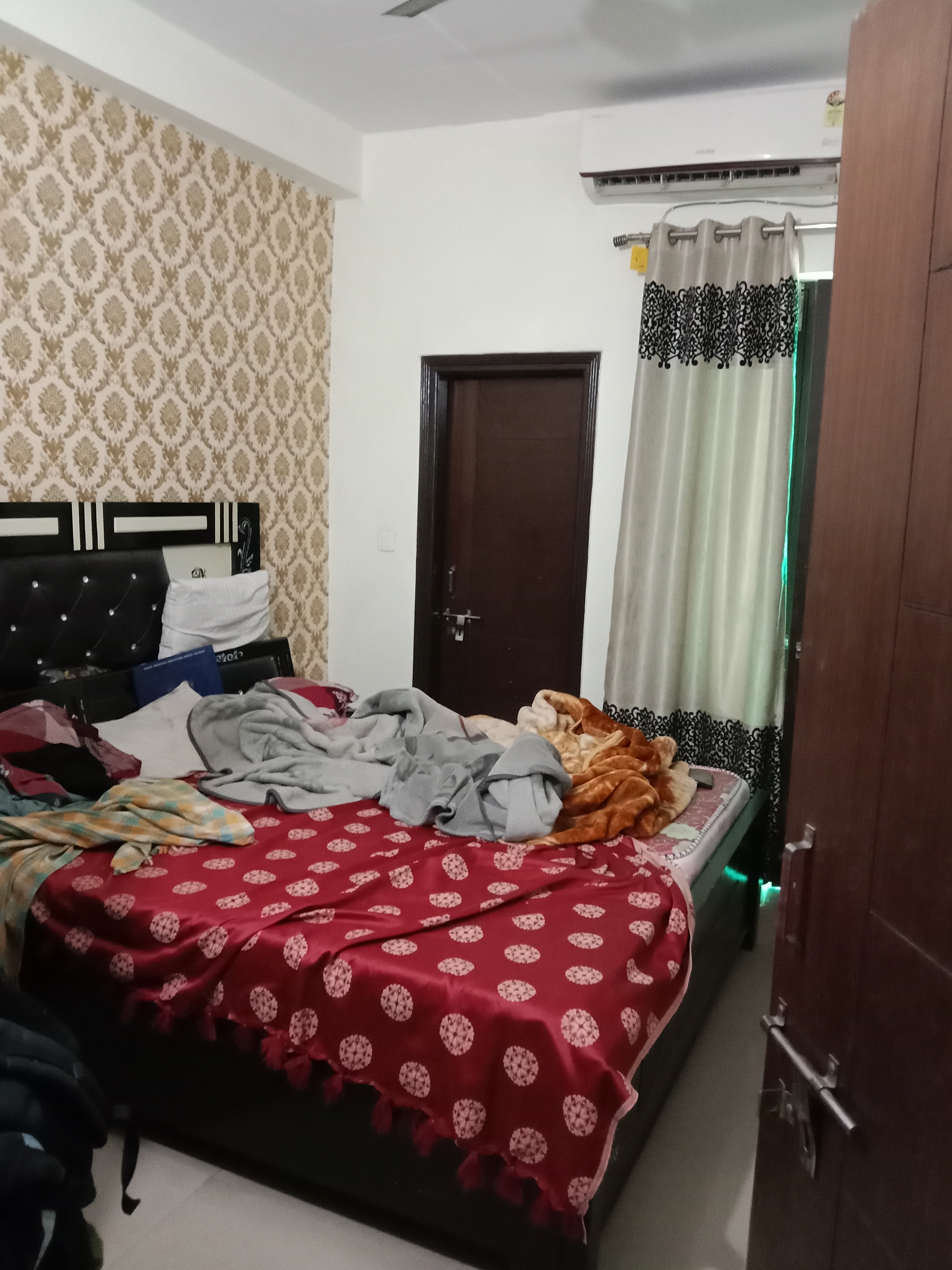 4 BHK + Pooja Room Builder Floor For Rent in Mahima Associate 