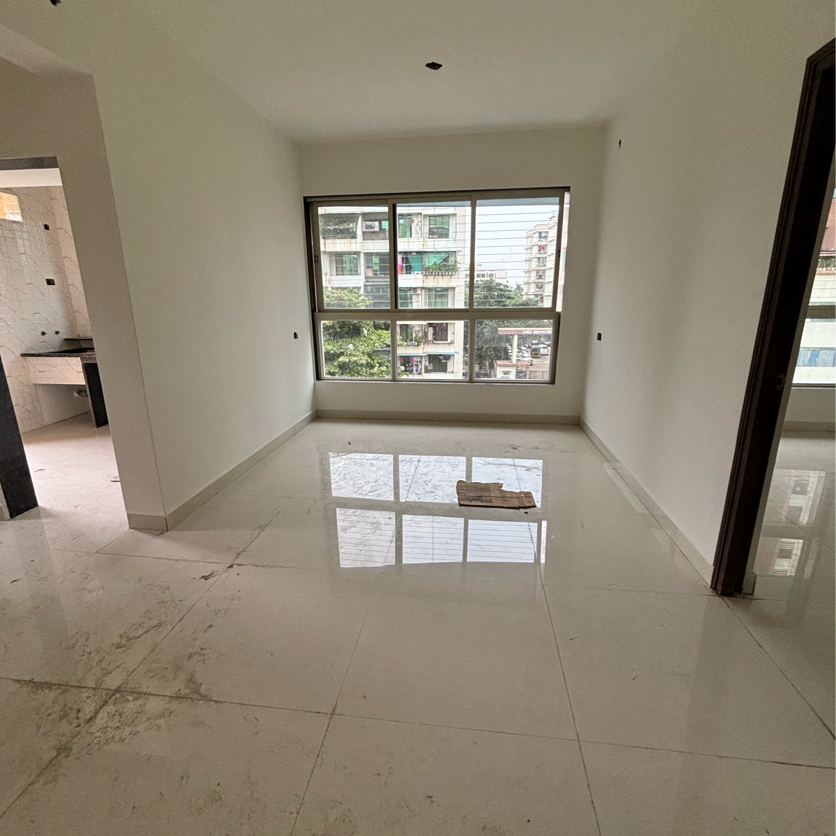 2 BHK Apartment For Sale in Shree Mahaganpati Tower