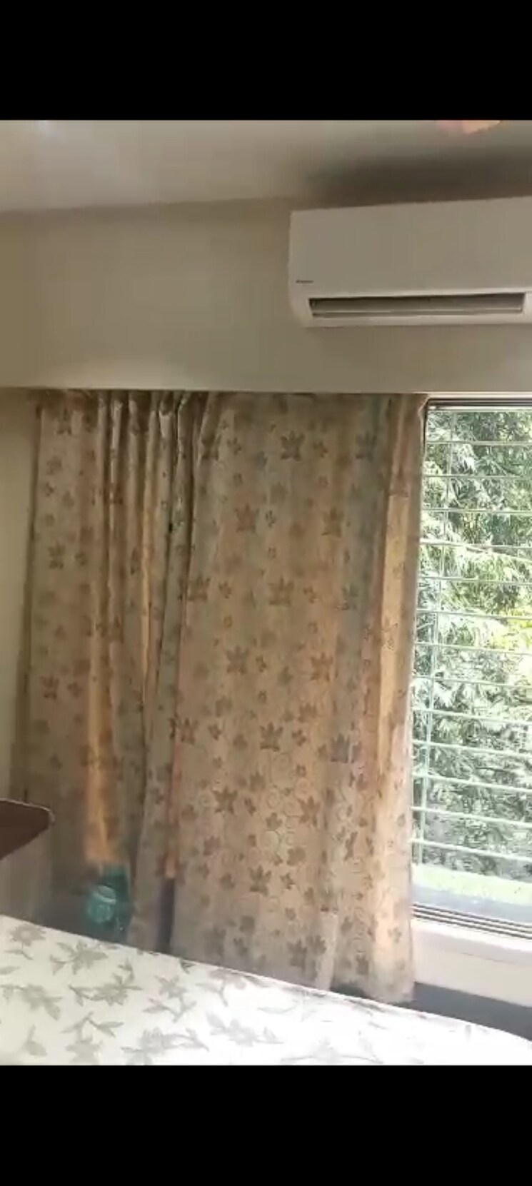 Room, santacruz east Pg For Girls In Santacruz East 8786742