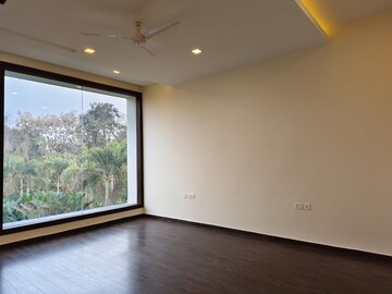 Room in 5 BHK Villa at Risland Sky Mansion, Chattarpur – for Rent