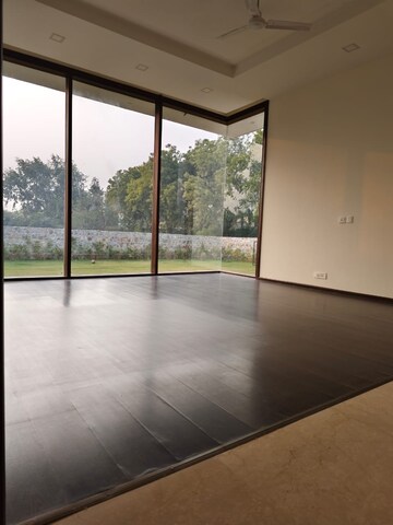 Room in 5 BHK Villa at Risland Sky Mansion, Chattarpur – for Rent