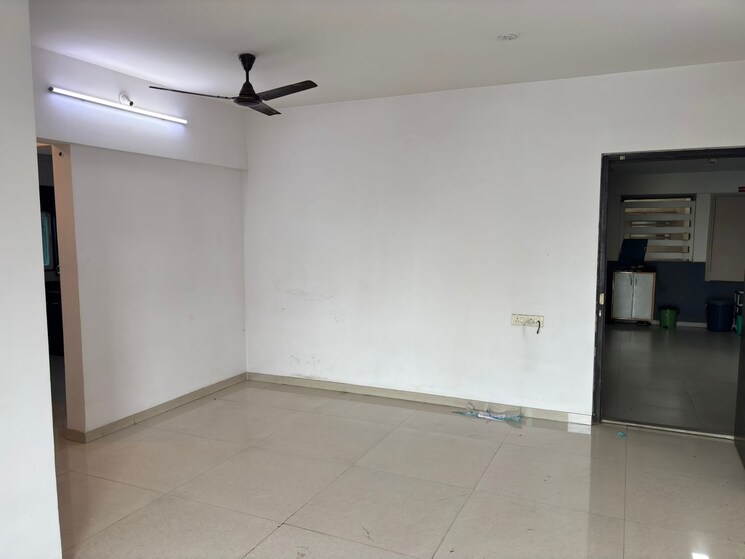 Room, cosmos-27-gbr 2 Bedroom 668 Sq.Ft. Apartment In Kasarvadavali Thane 8786796