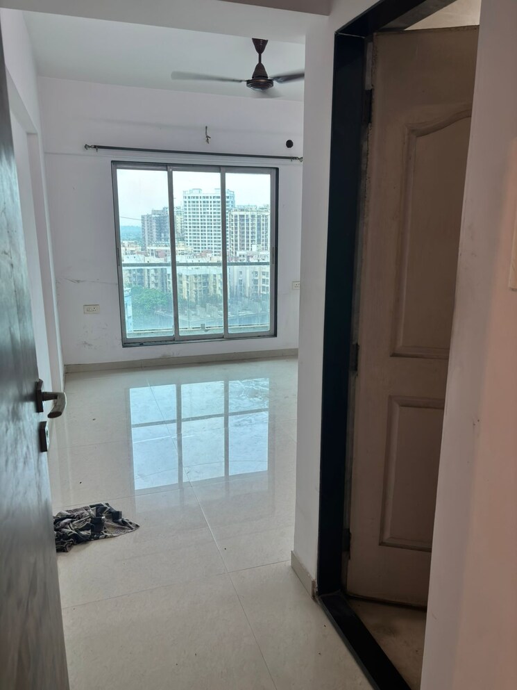 Room, cosmos-27-gbr 2 Bedroom 668 Sq.Ft. Apartment In Kasarvadavali Thane 8786796