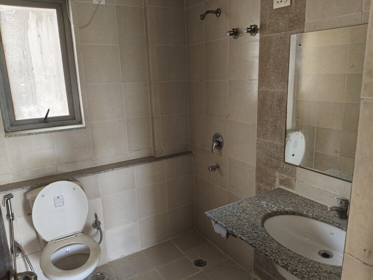 Bathroom, unitech-uniworld-gardens-2 3 Bedroom 1288 Sq.Ft. Apartment In Sector 47 Gurgaon 8786254