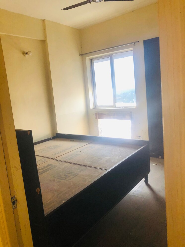 Bedroom, paras-seasons 3 Bedroom 1130 Sq.Ft. Apartment In Sector 168 Noida 8786799