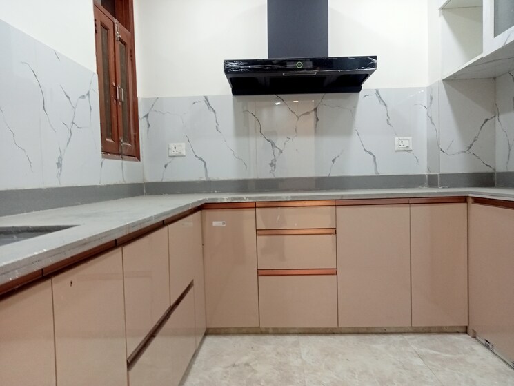 Kitchen, mahavir enclave 1 3 Bedroom 900 Sq.Ft. Builder Floor In Mahavir Enclave 1 Delhi 8786819