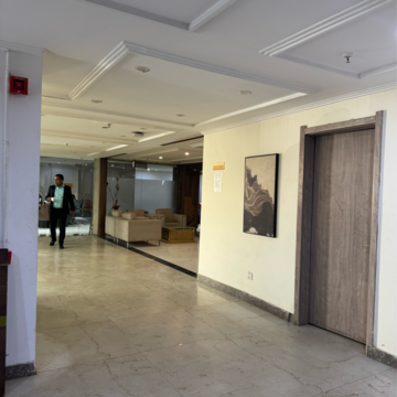 Room in  Pg at Dlf Cyber City – for Rent