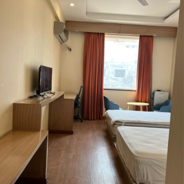 Kitchen in  Pg at Dlf Cyber City – for Rent