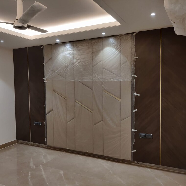 Bathroom, dlf-building-10 4 Bedroom 400 Sq.Yd. Builder Floor In Dlf Cyber City Gurgaon 8786828