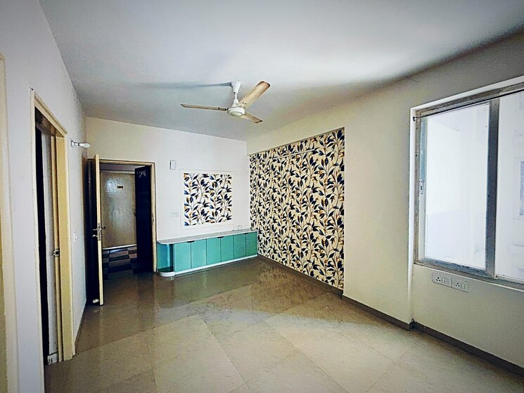 Room, shree-vardhman-green-court 2 Bedroom 690 Sq.Ft. Apartment In Sector 90 Gurgaon 8786823