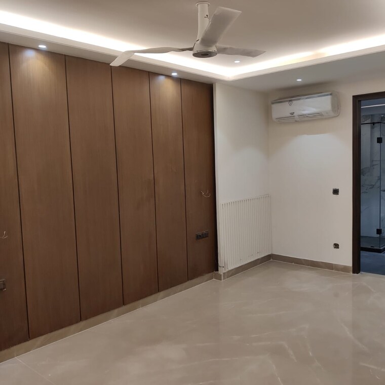 Room, dlf-building-10 4 Bedroom 400 Sq.Yd. Builder Floor In Dlf Cyber City Gurgaon 8786828