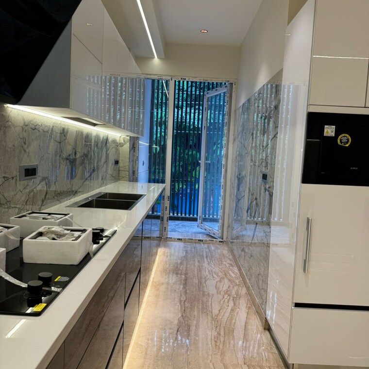 Kitchen, dlf phase ii 4 Bedroom 300 Sq.Yd. Builder Floor In Dlf Phase ii Gurgaon 8786859