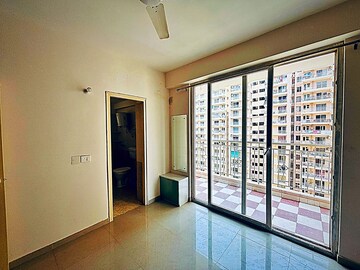 Room in 2 BHK Apartment at Shree Vardhman Green Court, Sector 90 – for Rent
