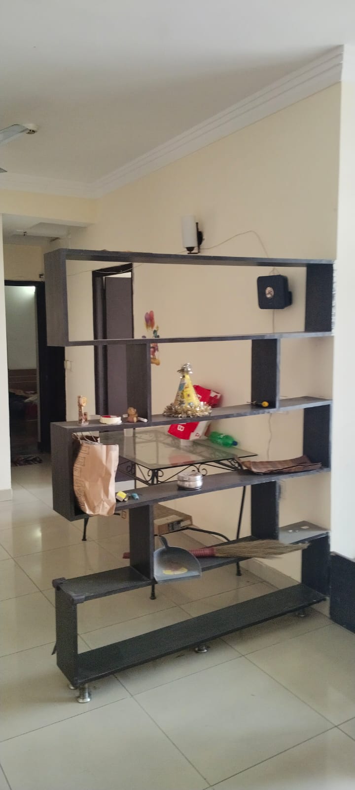 2 BHK Apartment For Rent in Mahagun Mascot Phase V