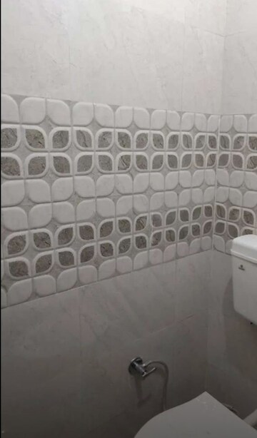 Bathroom in 2 BHK Builder Floor at Sector 35 – for Rent