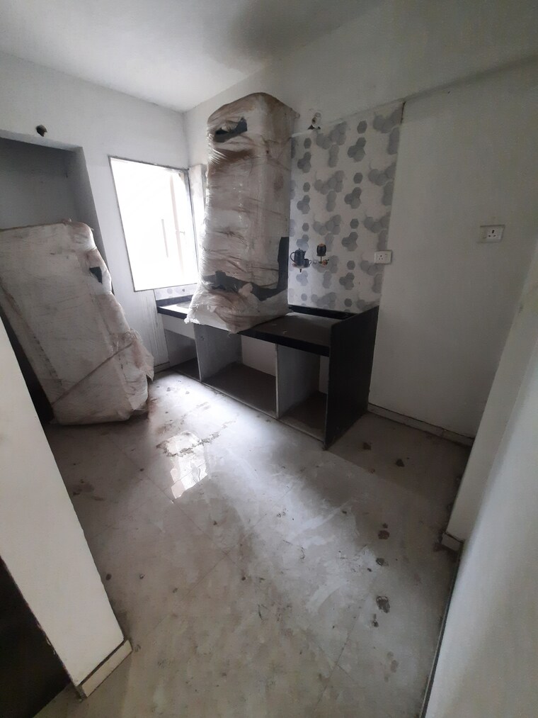 Kitchen, kyraa-park 2.5 Bedroom 690 Sq.Ft. Apartment In Balkum Pada Thane 8786894