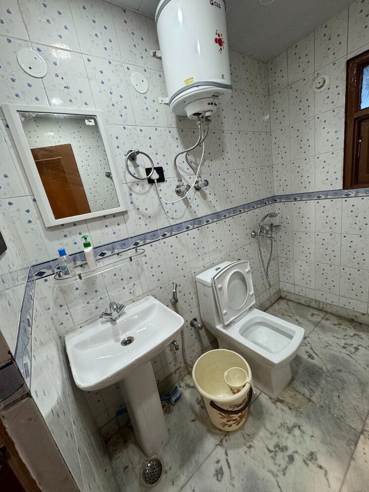 Bathroom, bharari 3 Bedroom 1100 Sq.Ft. Apartment In Bharari Shimla 8786886