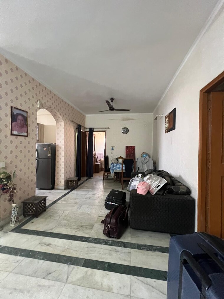  Parking, aravali-view-rail-vihar 2 Bedroom 1125 Sq.Ft. Apartment In Sector 56 Gurgaon 8786892