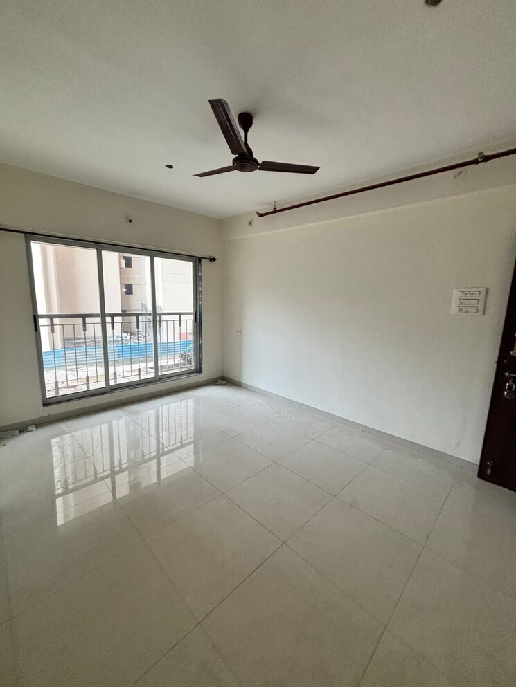 Room, vihang-valley-phase-3 2 Bedroom 555 Sq.Ft. Apartment In Kasarvadavali Thane 8786921