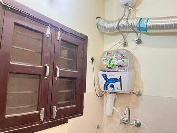 Furnished Amenities in 1 BHK Builder Floor at Sahastradhara Road – for Rent