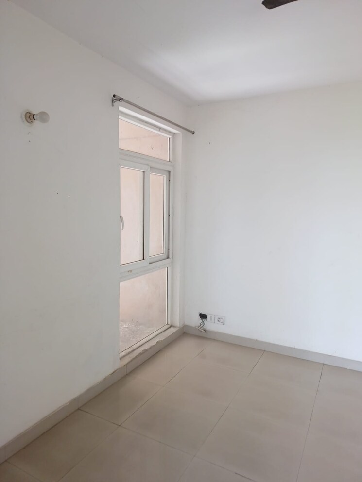 Room, klj-platinum-plus 2 Bedroom 661 Sq.Ft. Apartment In Sector 77 Faridabad 8786960