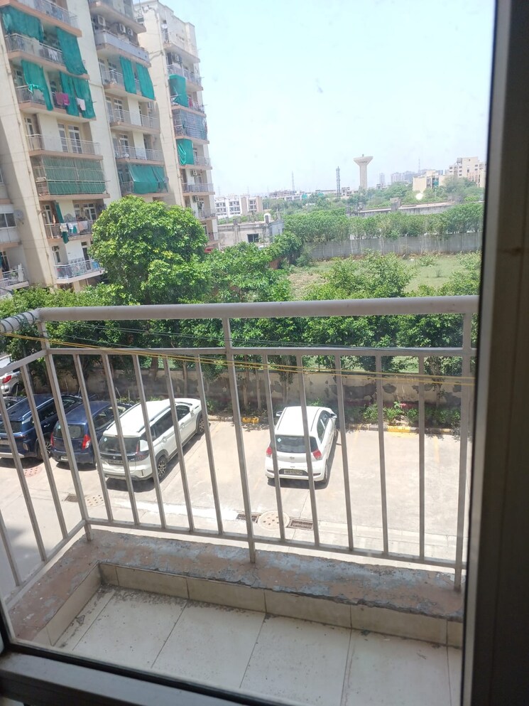 Balcony, klj-platinum-plus 2 Bedroom 661 Sq.Ft. Apartment In Sector 77 Faridabad 8786960