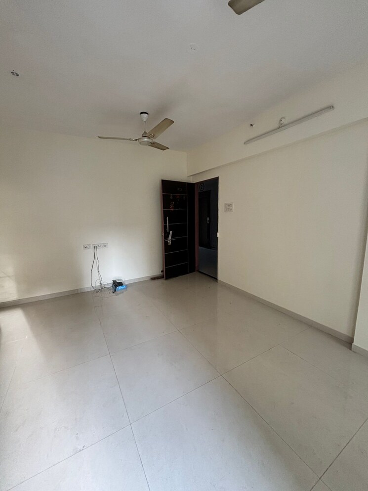 Room, shree-sankalp 2 Bedroom 600 Sq.Ft. Apartment In Ghodbunder Road Thane 8786962