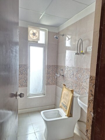 Bathroom in 2.5 BHK Apartment at Aditya World City, Shahpur Bamheta – for Rent