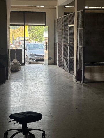 Parking in  Showroom at Sector 87 – for Rent