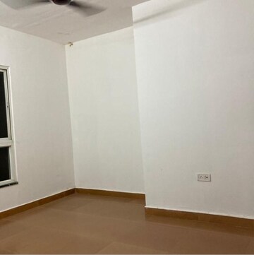 Room in 1 BHK Apartment at DB Orchid Ozone, Dahisar East – for Rent