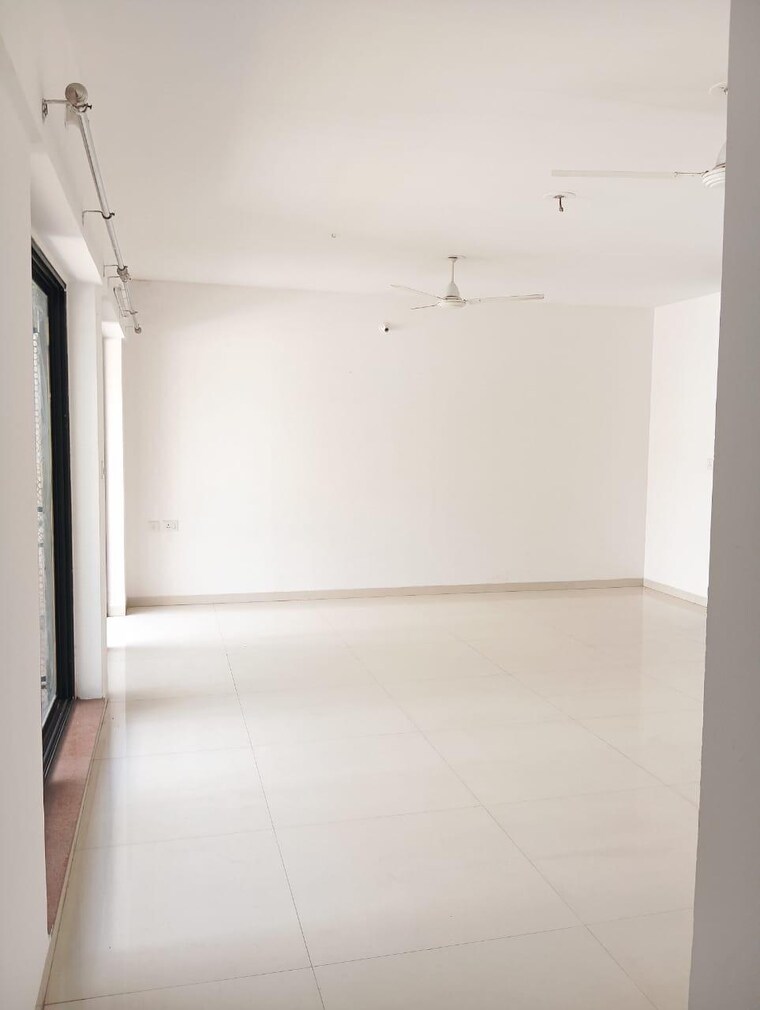 Bathroom, park-express 3 Bedroom 1109 Sq.Ft. Apartment In Baner Pune 8787039