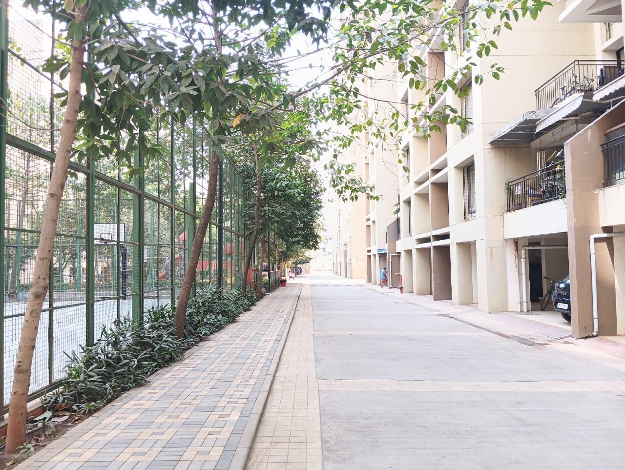 3 BHK + Pooja Room Apartment For Sale in Park Express