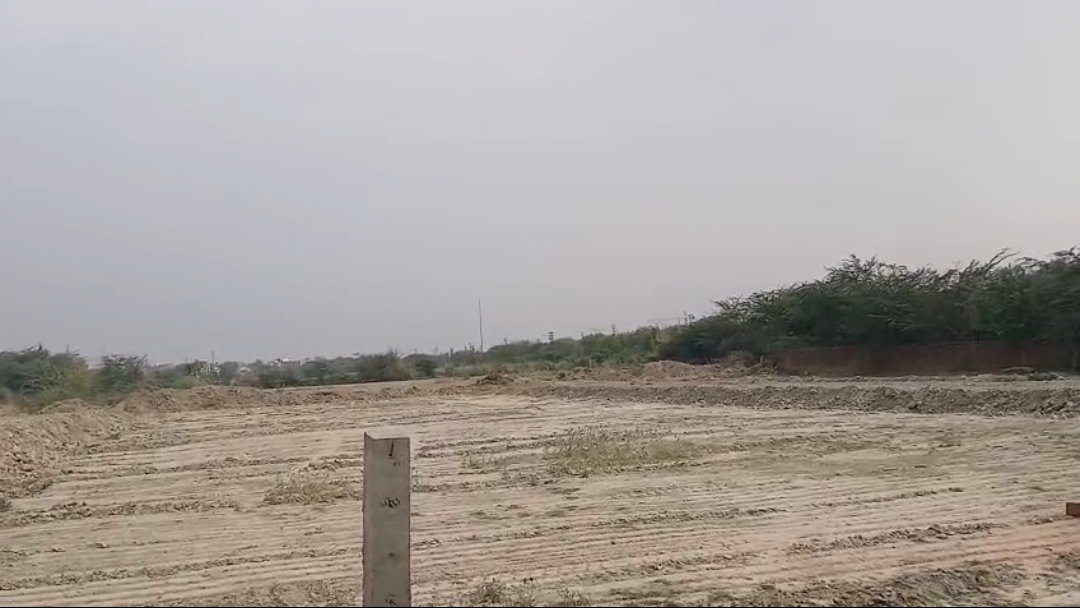 Plot For Sale in Sector 17A Yamuna Expressway