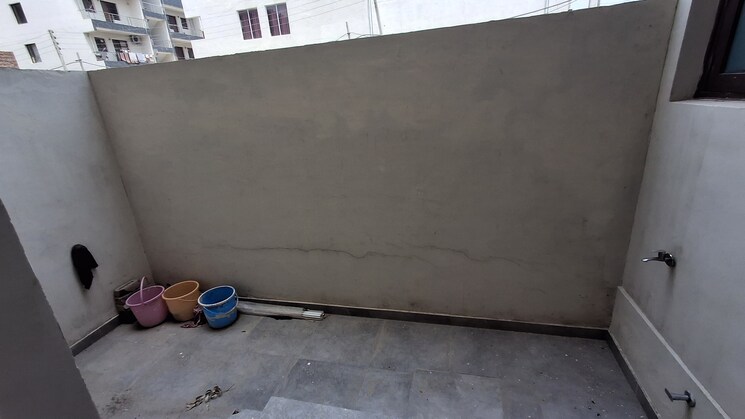 Room, nabha 5 Bedroom 110 Sq.Yd. Villa In Nabha Zirakpur 8787052