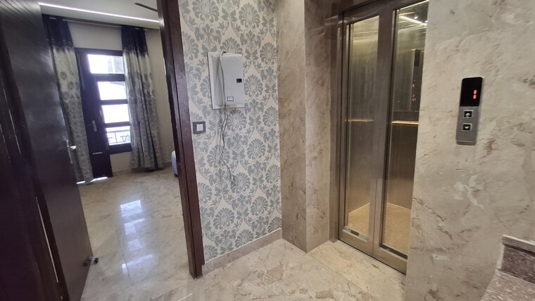 Room, nabha 5 Bedroom 110 Sq.Yd. Villa In Nabha Zirakpur 8787052