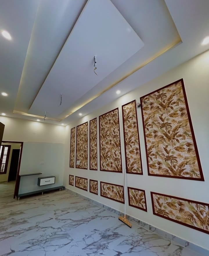 2.5 BHK + Pooja Room,Extra Room Builder Floor For Sale in Building Floor 