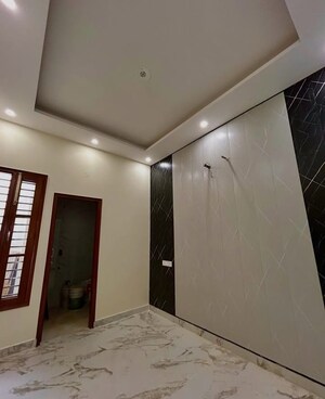 Room in 2.5 BHK Builder Floor at Sector 35 – for Sale