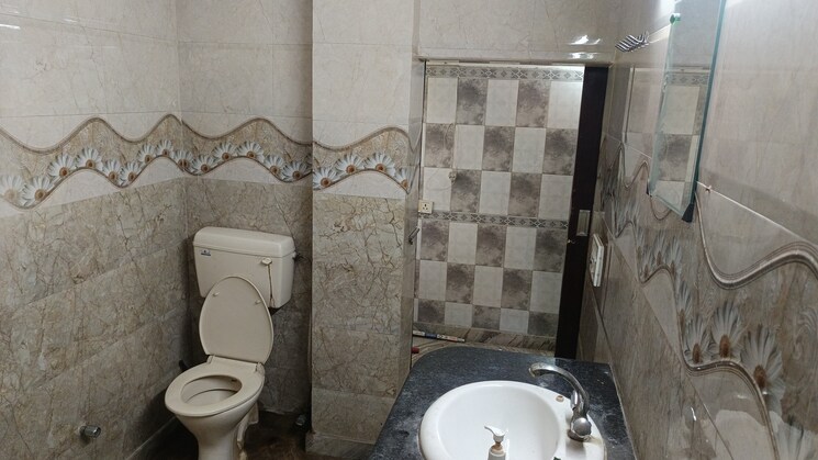 Master Bedroom, patel nagar 2 Bedroom 1000 Sq.Ft. Builder Floor In Patel Nagar Delhi 8787085