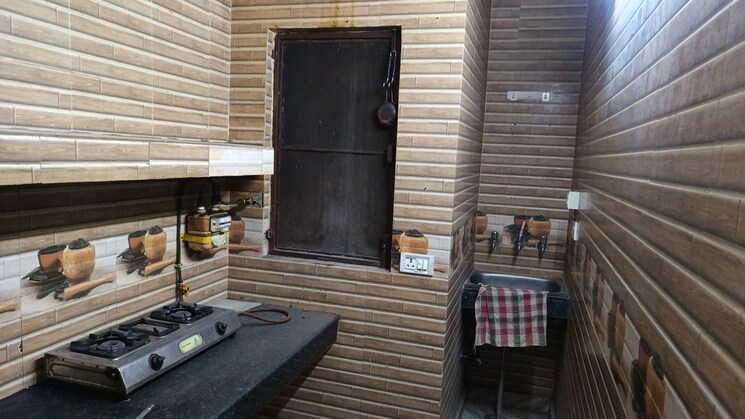 Exterior View, patel nagar 2 Bedroom 1000 Sq.Ft. Builder Floor In Patel Nagar Delhi 8787085